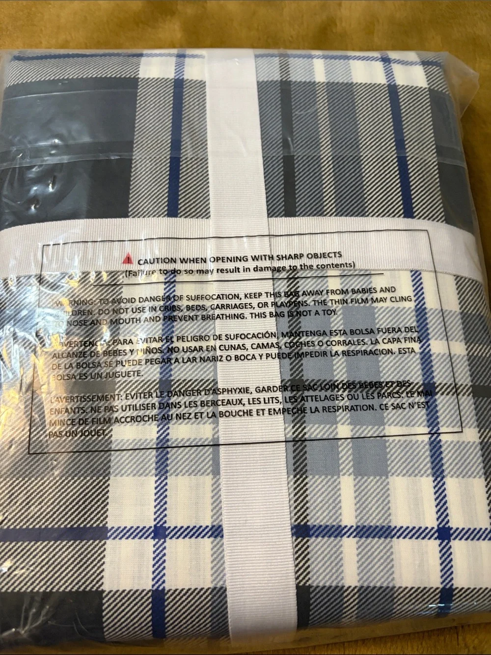 Eddie Bauer Navy, White & Light Blue Plaid Duvet Sham Set for full or queen New